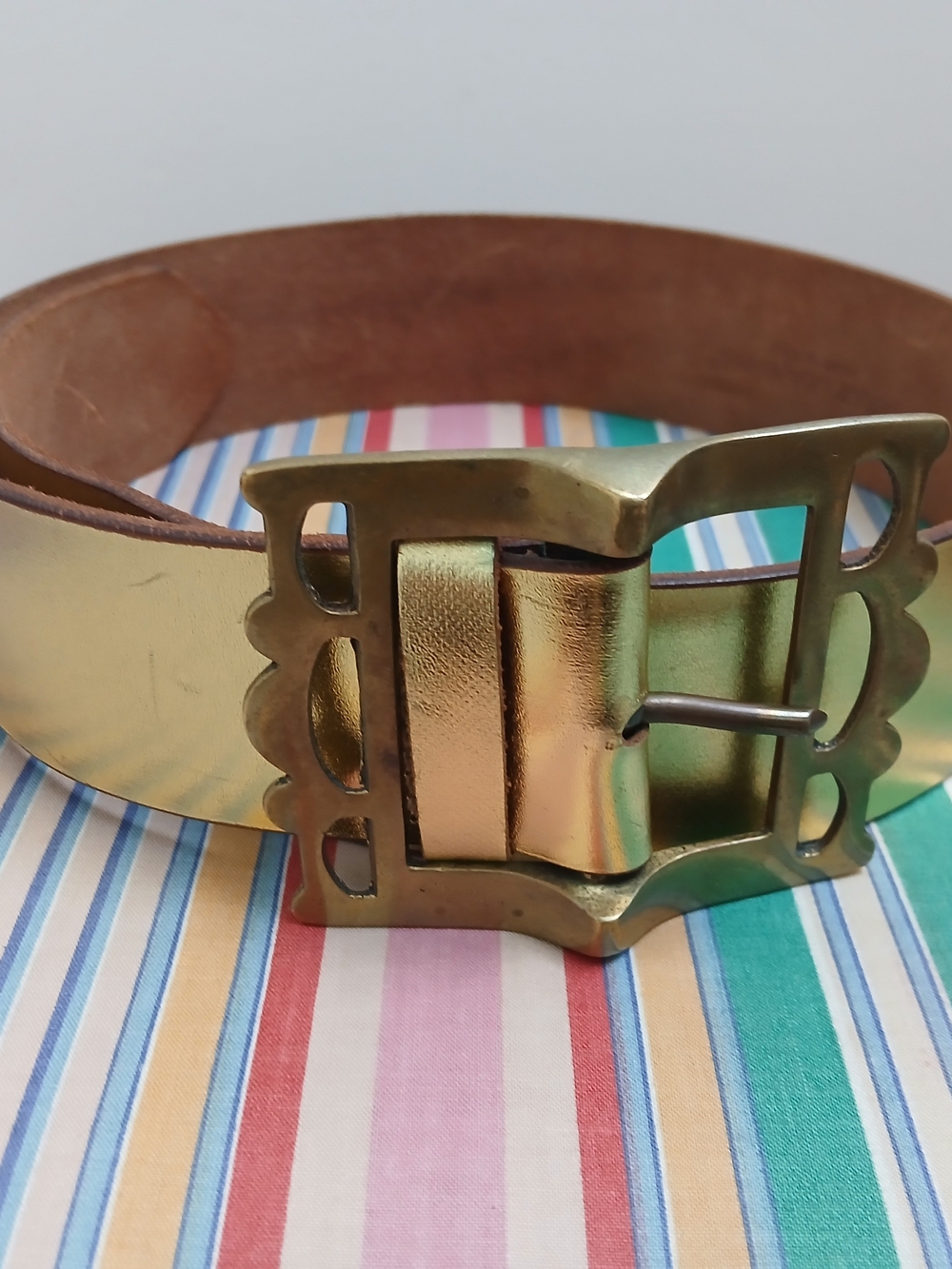 Dolce & Gabbana Metallic Gold Leather Belt with Decorative Buckle